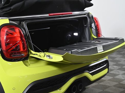 Certified 2024 MINI Cooper S image 31