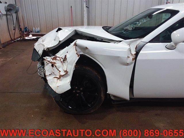 Used 2018 Dodge Challenger SXT w/ Blacktop Package RWD image 13