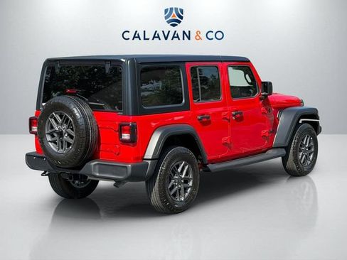 Used 2026 Jeep Wrangler Unlimited Sport AWD/4WD image 7