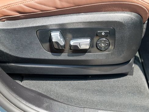 Used 2024 BMW X5 xDrive40i w/ Executive Package AWD/4WD image 39