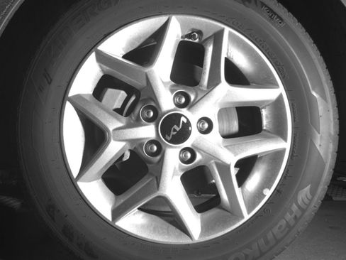 Used 2025 Kia Soul LX w/ LX Technology Package FWD image 14