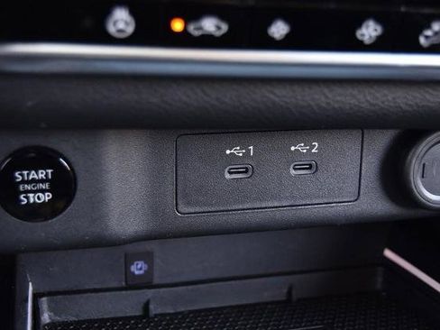 Certified 2024 Nissan Rogue SL image 18