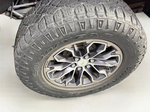 Used 2020 Chevrolet Colorado ZR2 image 27