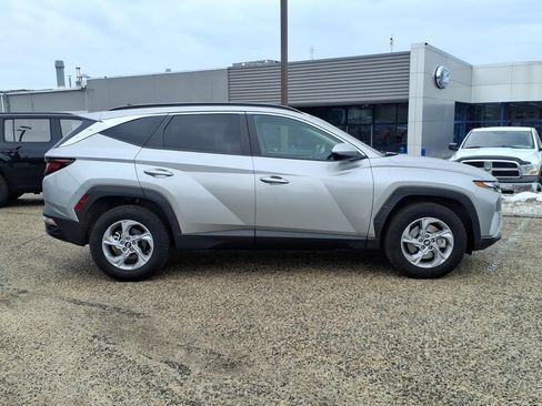 Used 2024 Hyundai Tucson SEL image 2