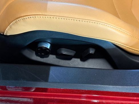 Used 2024 Chevrolet Corvette Stingray Preferred Conv w/ Battery Protection Package RWD image 17