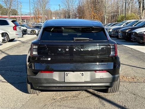 New 2026 Volvo EX30 Plus image 3