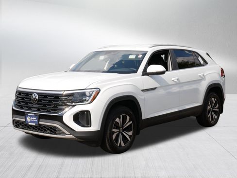 Certified 2024 Volkswagen Atlas Cross Sport SE AWD/4WD image 3