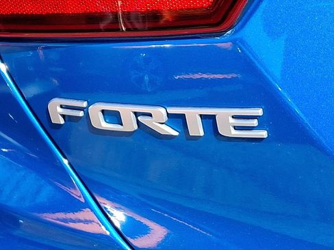 Certified 2023 Kia Forte GT-Line FWD image 29