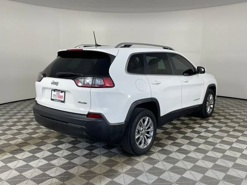 Used 2021 Jeep Cherokee Latitude Plus FWD image 23
