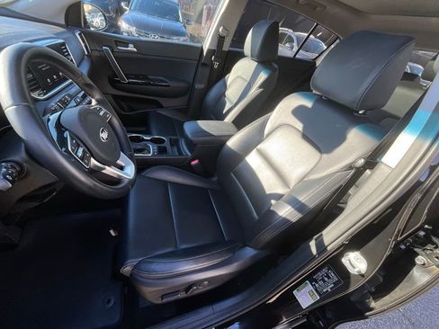 Used 2022 Kia Sportage EX image 8