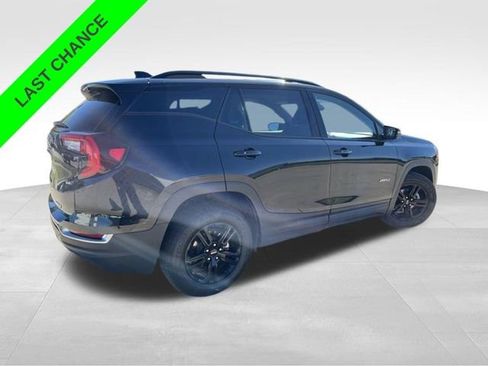 Used 2023 GMC Terrain AT4 image 6