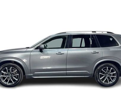 Used 2016 Volvo XC90 T6 Momentum w/ Momentum Plus Package