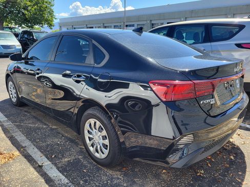 Used 2022 Kia Forte Sedan FWD image 29