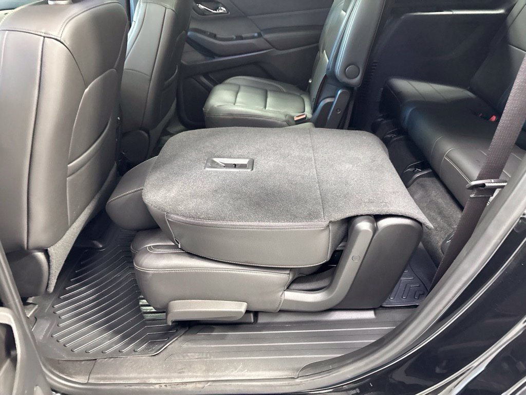 Used 2023 Chevrolet Traverse LT w/ LT Premium Package AWD/4WD image 44