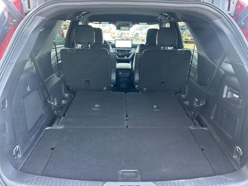 Certified 2025 Ford Explorer ST RWD image 17