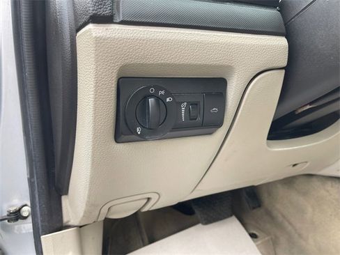 Used 2006 Ford Fusion SE image 19