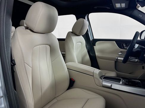 Certified 2026 Mercedes-Benz GLB 250 image 8
