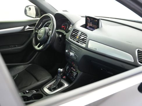 Used 2018 Audi Q3 2.0T Premium Plus w/ Premium Plus Package AWD/4WD image 51