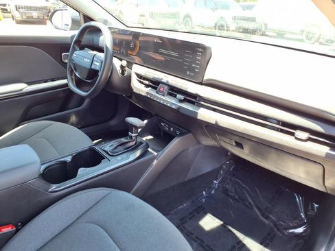 Certified 2025 Kia K4 FWD image 14