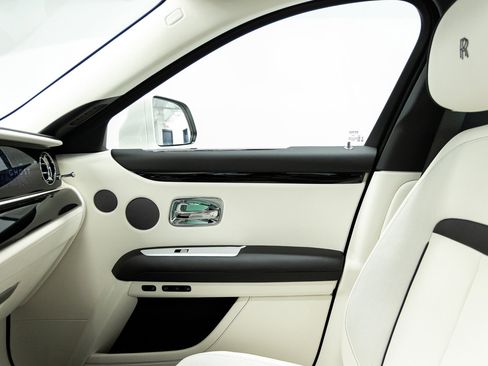 New 2026 Rolls-Royce Ghost AWD/4WD image 34
