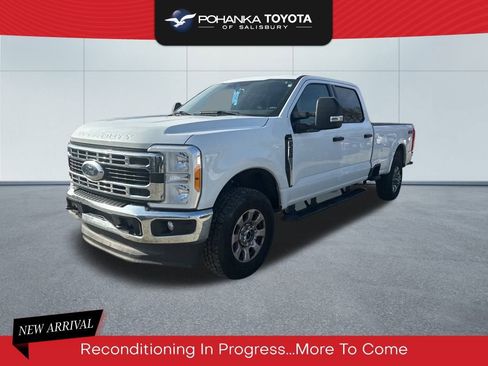 Used 2023 Ford F250 XLT image 1