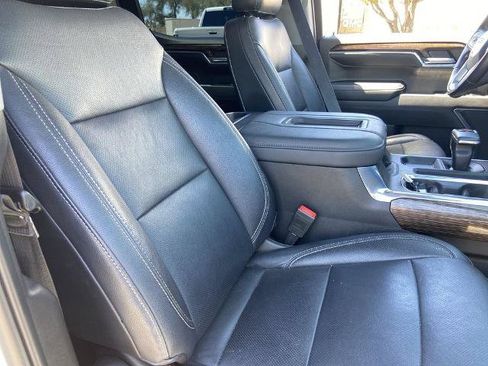 Used 2022 GMC Sierra 1500 Elevation w/ X31 Off-Road Package AWD/4WD image 22