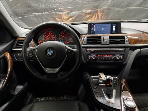 Used 2014 BMW 328d xDrive Sedan AWD/4WD image 12