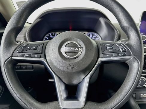 Used 2024 Nissan Sentra SV FWD image 32