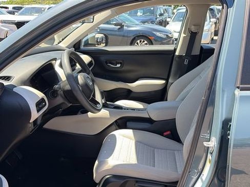 Used 2024 Honda HR-V LX image 11