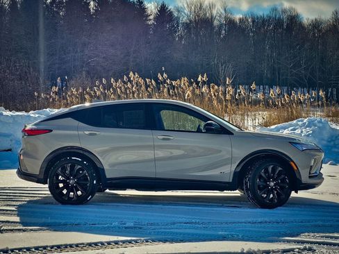 New 2026 Buick Envista Sport Touring w/ Studio Series image 2