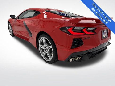 Used 2024 Chevrolet Corvette Stingray Coupe w/ Z51 Performance Package image 6