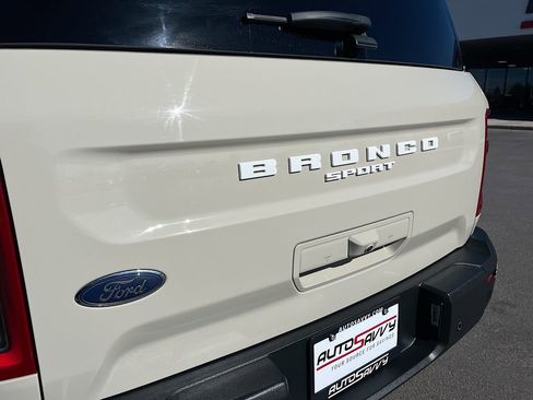 Used 2025 Ford Bronco Sport Badlands AWD/4WD image 33