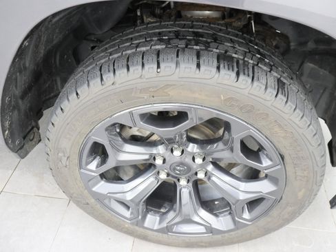 Used 2023 RAM 1500 Limited w/ Night Edition AWD/4WD image 3