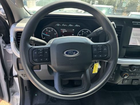 New 2024 Ford F550 4x4 Regular Cab Super Duty image 18