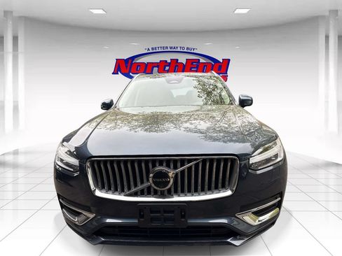 Used 2024 Volvo XC90 B6 Plus AWD/4WD image 6