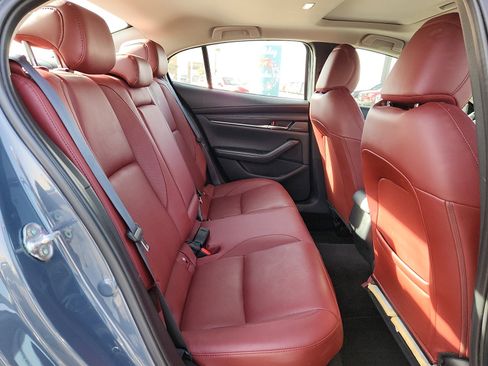 Used 2025 MAZDA MAZDA3 s image 14