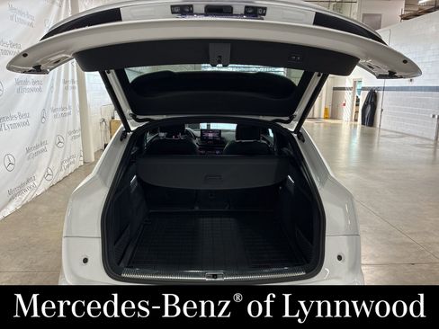 Used 2023 Audi SQ5 Premium Plus w/ Premium Plus Package image 26