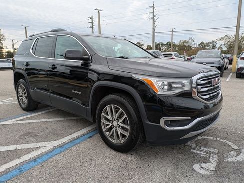 Used 2018 GMC Acadia SLE image 8