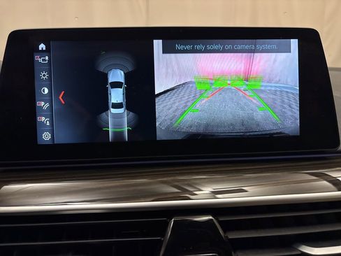 Used 2018 BMW 540i xDrive w/ Premium Package AWD/4WD image 16