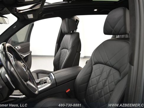 Used 2023 BMW X7 M60i w/ Climate Comfort Package image 16