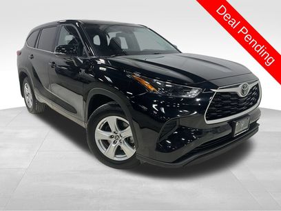 Used 2023 Toyota Highlander L