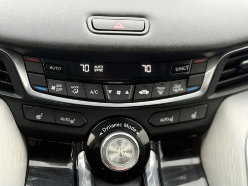 Used 2023 Acura TLX w/ Technology Package image 30