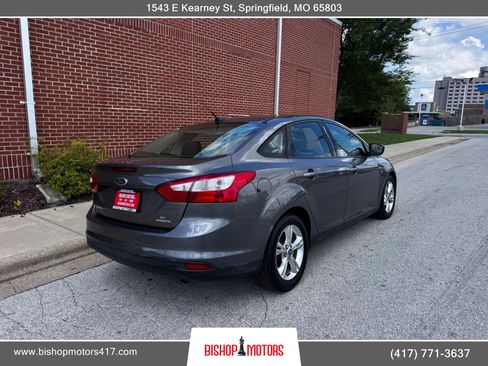 Used 2013 Ford Focus SE FWD image 5