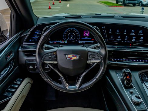 Used 2021 Cadillac Escalade Sport image 18