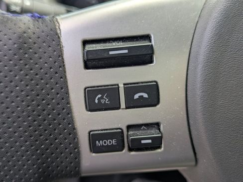 Used 2018 Nissan Frontier SV AWD/4WD image 13