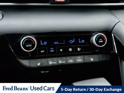 Used 2021 Hyundai Elantra SEL w/ Convenience Package FWD image 20