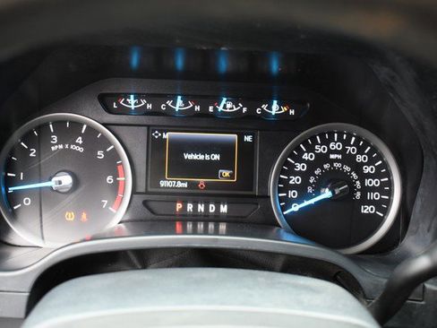 Used 2022 Ford F350 XLT w/ XLT Value Package image 31