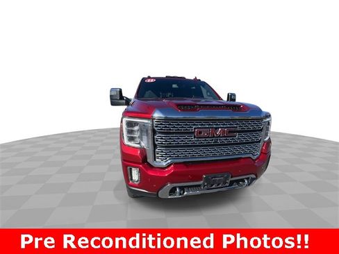 Used 2022 GMC Sierra 2500 Denali image 3