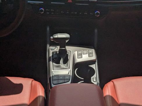 Used 2026 Kia Sportage SX FWD image 19