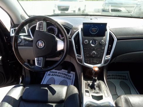 Used 2011 Cadillac SRX Luxury image 12